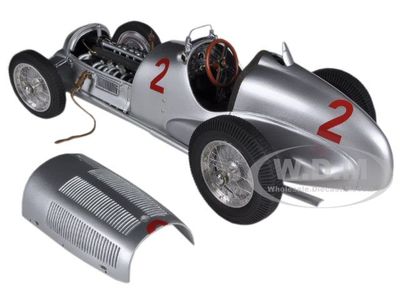MERCEDES W125 #2 HERMANN LANG 1937 GP DONINGTON Ltd to 1000pc 1/18