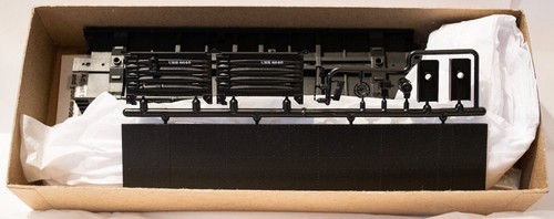 Góndola de acero Accurail HO #81652 AAR 41' - Kit -- Union Railroad #8640 (negro, con | Zustand: New