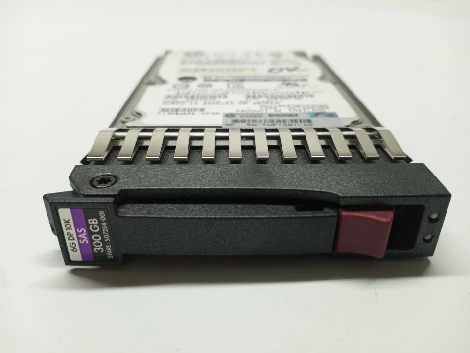 HP Desktop Drive 597609-001 300GB 10000K 3.5" SAS HDD Caddy - Image 2 of 4