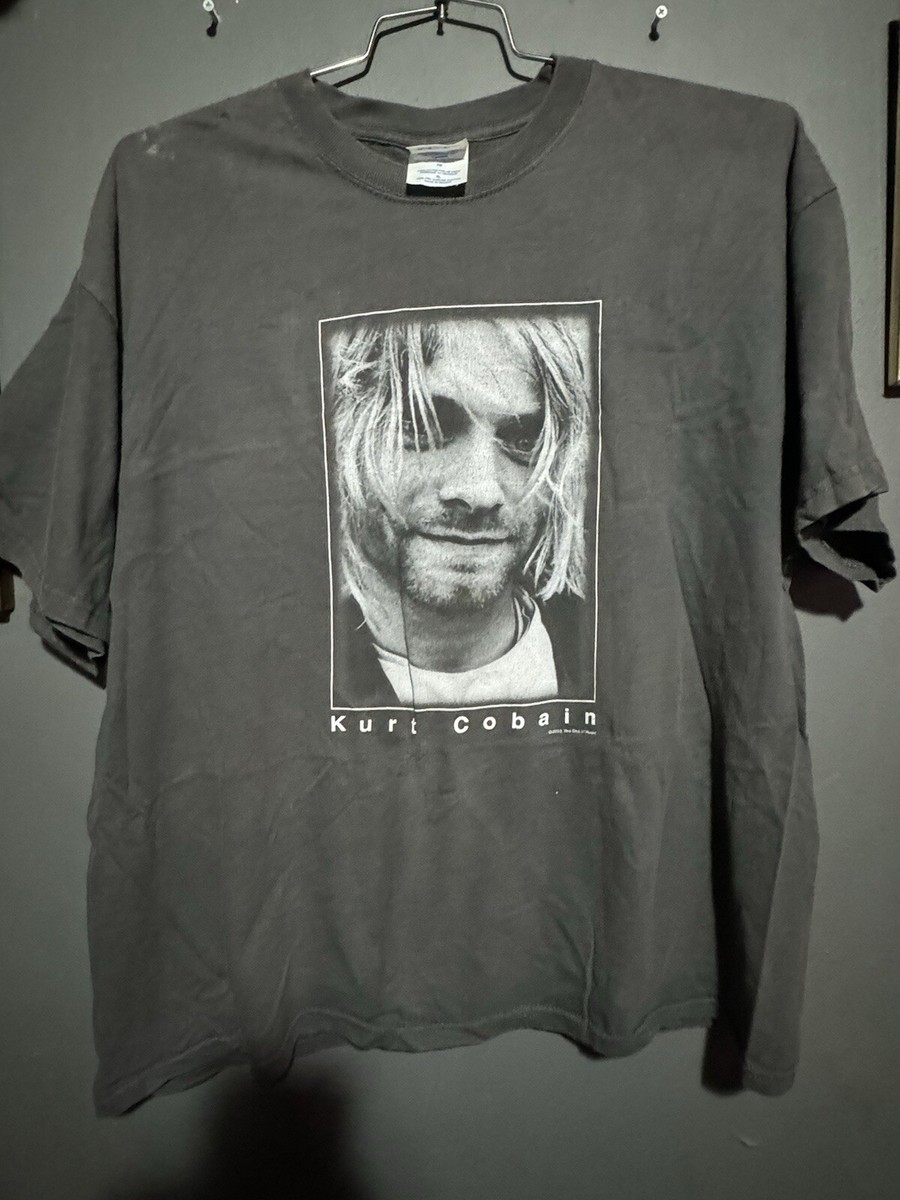 Kurt Cobain Nirvana 2002 End of Music Portrait T-Shirt | eBay