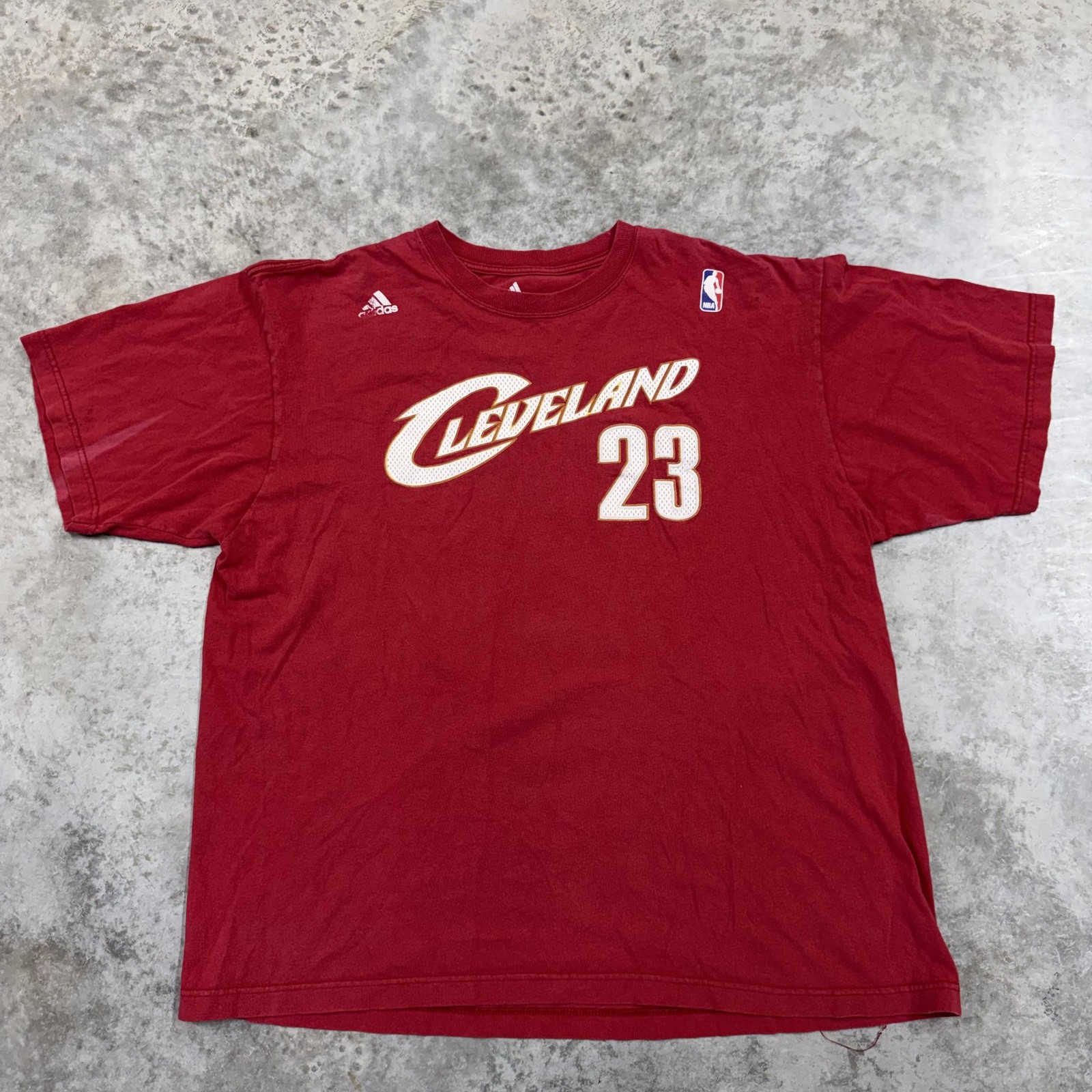 Cleveland Cavaliers Shirt Mens XL Red NBA Basketball LeBron James 23 Adidas