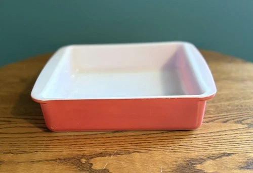 Pre Owned Vintage Pyrex Square Pink Uncovered Dish USA