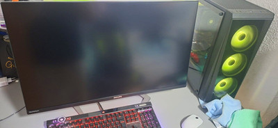Philips Evnia 32M1N5800A 32'' 4K Gaming Monitor (144Hz, HDMI 2.1 für PS5/PC)