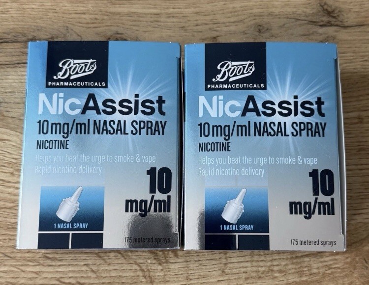 Boots NicAssist Nicotine 10mg/ml Nasal Spray 2 Boxes Expiry 2027