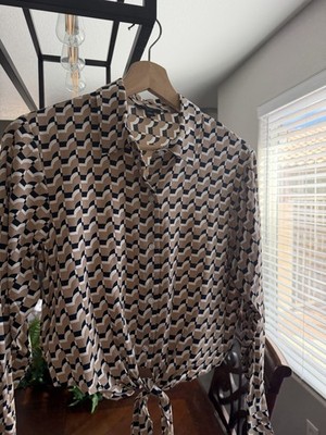 Jones New York Beige Black White Geometric Collared Button Blouse Tie Accent M