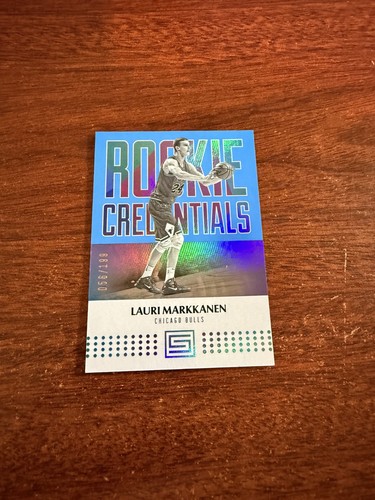 Lauri Markkanen #25 2017 Panini Status Rookie Credentials card