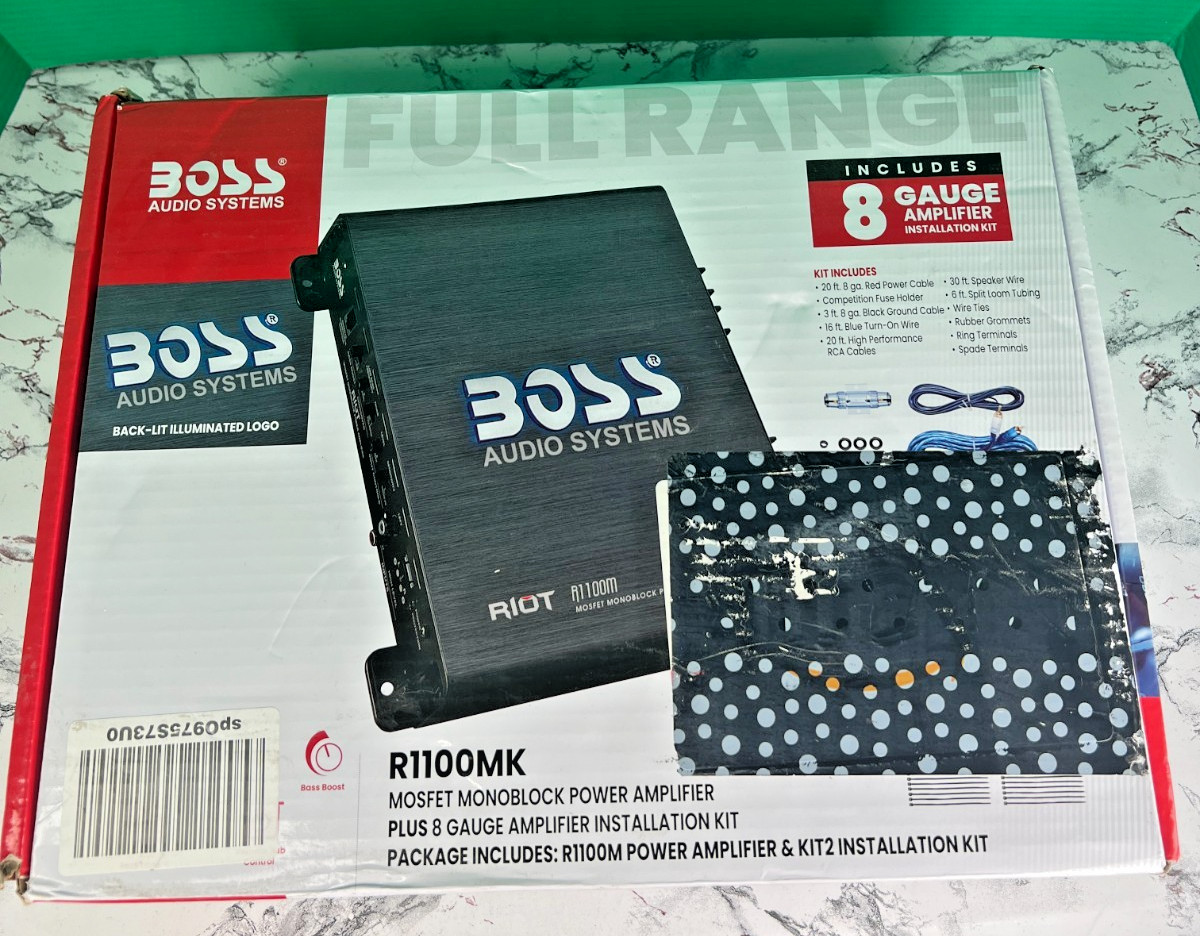 BOSS Audio R1100MK Riot 1100W Monoblock Amplifier + 8 Gauge 