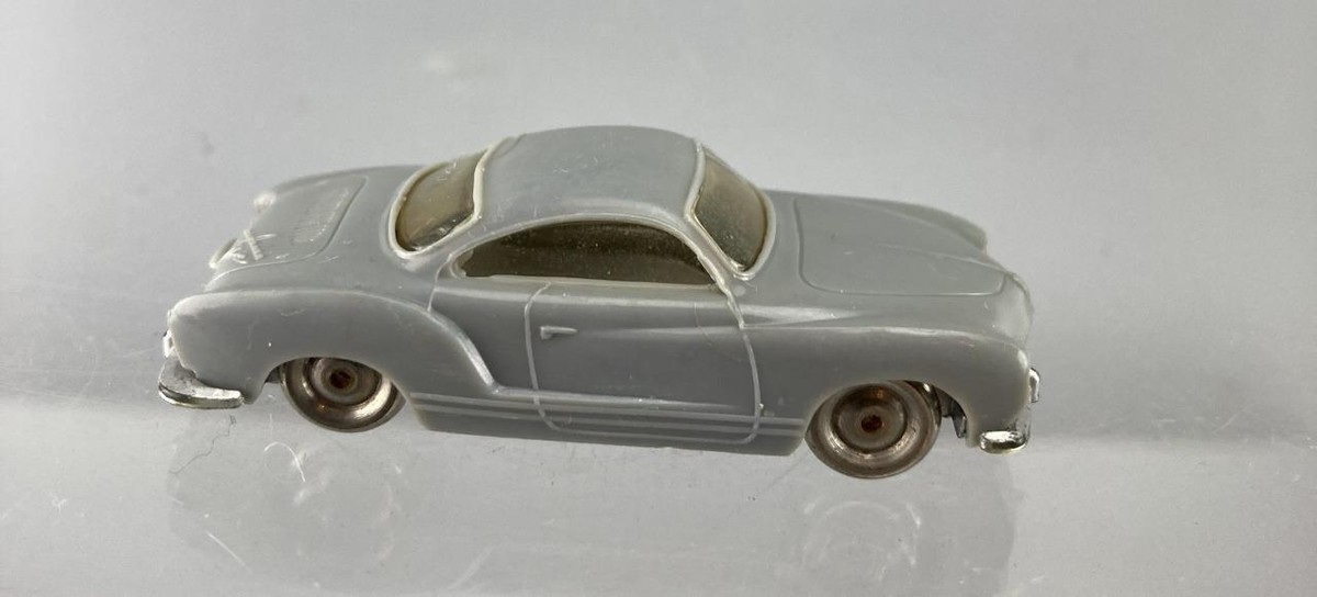 LEGO DENMARK VINTAGE 1960'S VW VOLKSWAGEN KARMANN GHIA HO SCALE DAMAGED  BUMPER