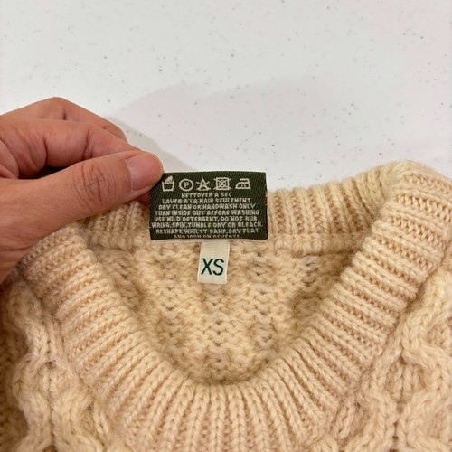 VTG Carraig Donn Ireland Cream Wool Sweater Women XS Cable Knit Crew Fisherman - Picture 7 of 8