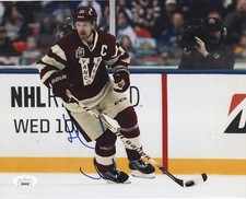 Vancouver Canucks Henrik Sedin Signed Autographed 8x10 Photo JSA COA 
