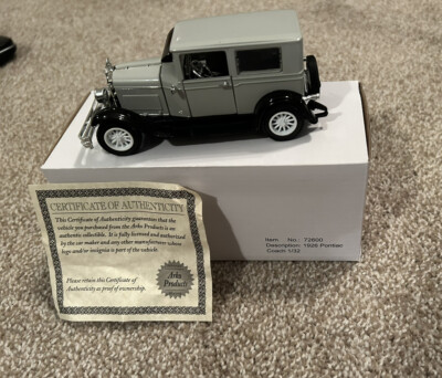ARKO Models 1:32 1926 Pontiac Coach