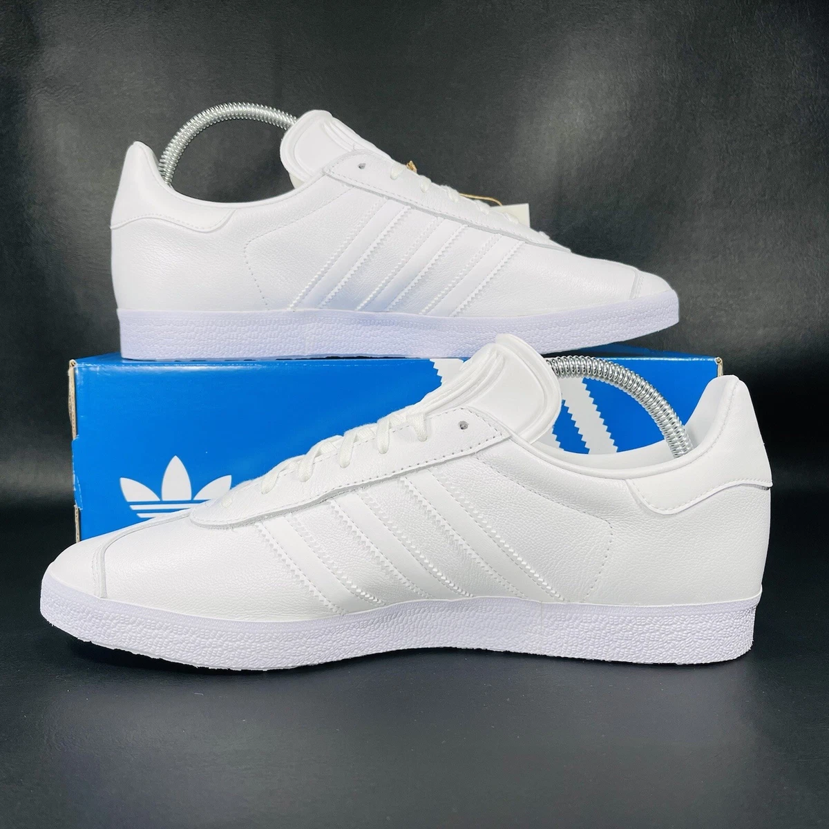 borst Somber breedte Adidas Gazelle Originals Men&#039;s Skate Shoes Athletic Sneakers White  Gold BB5498 | eBay