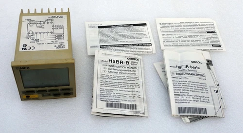 OMRON MODEL H5BR-B INDUSTRIAL ELECTRONIC COUNTER / TIMER CALCULATOR -JAPAN