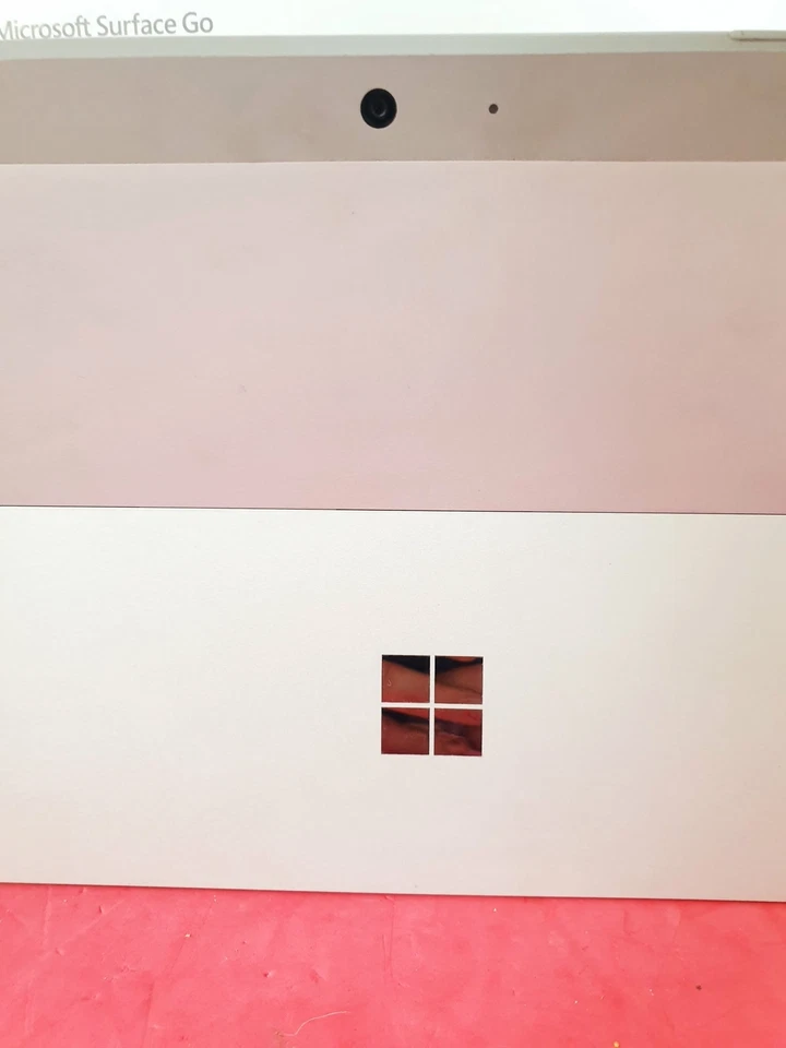 Microsoft Surface Go 1824 128 GB 4 GB Plata + Teclado + Funda Segunda Mano - Imagen 3 de 4