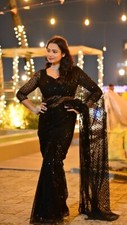 PRSENTING FANCY SOFT NET SAREE WITH DESIGNER BLOUSE FOR PARTY  RECEPTION WEAR