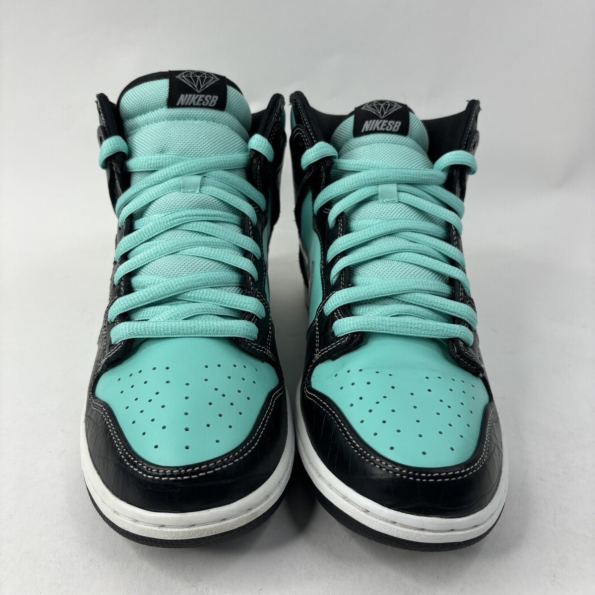 Nike SB Dunk High Premium x Diamond Supply Co. “Tiffany