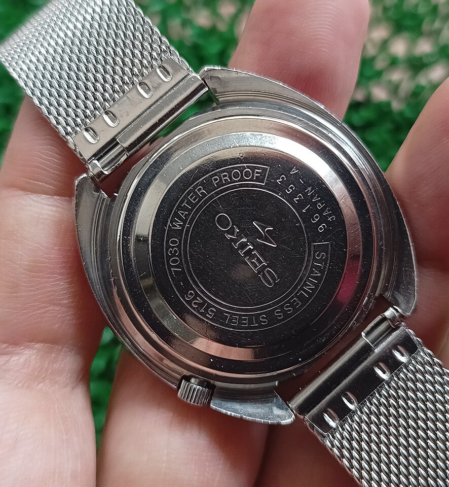 SEIKO5 セイコーファイブ 5126-7030 ジャンク品 maxresdefault.jpg