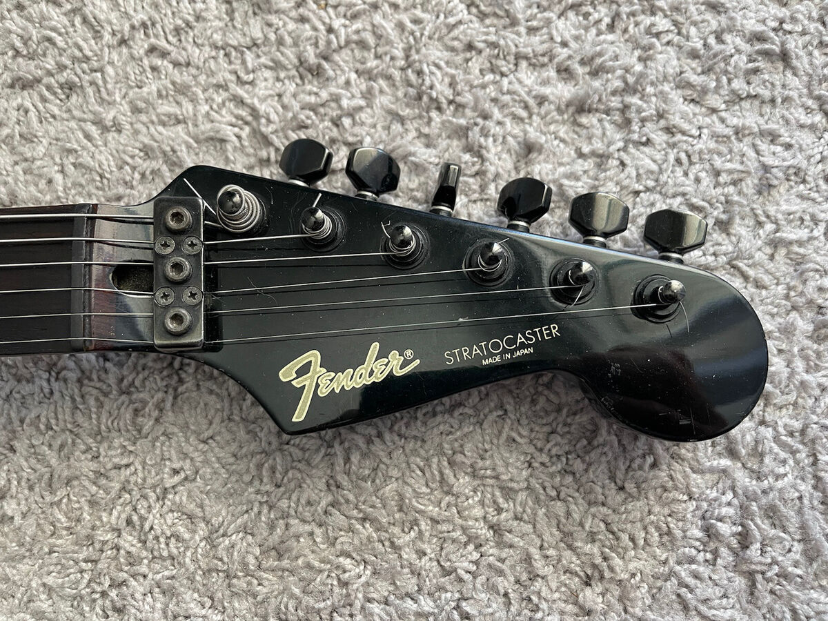 Fender Contemporary Stratocaster 1984-1987 MIJ Japan Black Fender Contemporary Stratocaster 1984-1987 MIJ Japan Black