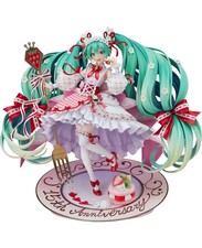 UK Hatsune Miku 1/7 Scale Figure 15th Anniversary Strawberry Good Smile Company