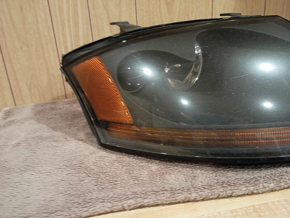 Faro Audi TT 2000-2006 HID xenón lado derecho del pasajero genuino OEM bonito Foto 4 de 4