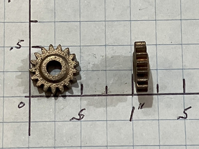 Lionel 2023-117 Bronze Pinion Gears, TWO Pcs, for 2328 basic truck, NOS, EXC