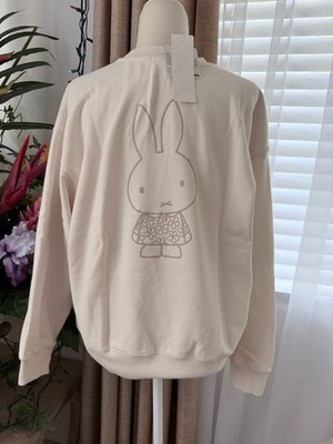 NWT Uniqlo Miffy in Bloom Miffy's Birthday Sweatshirt in Off White Women's