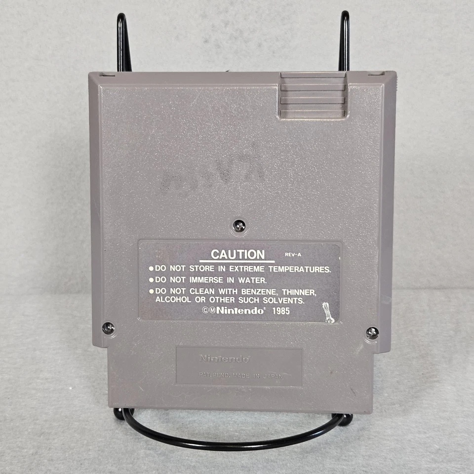 Sistema de entretenimiento Beetlejuice NES Nintendo 1991 probado y funcionando  Foto 2 de 4