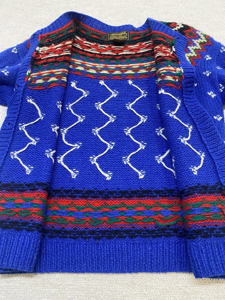 Vintage Eddie Bauer Fair Isle Wool Cardigan Sweater Women’s Small Holiday Winter - Image 4 of 4