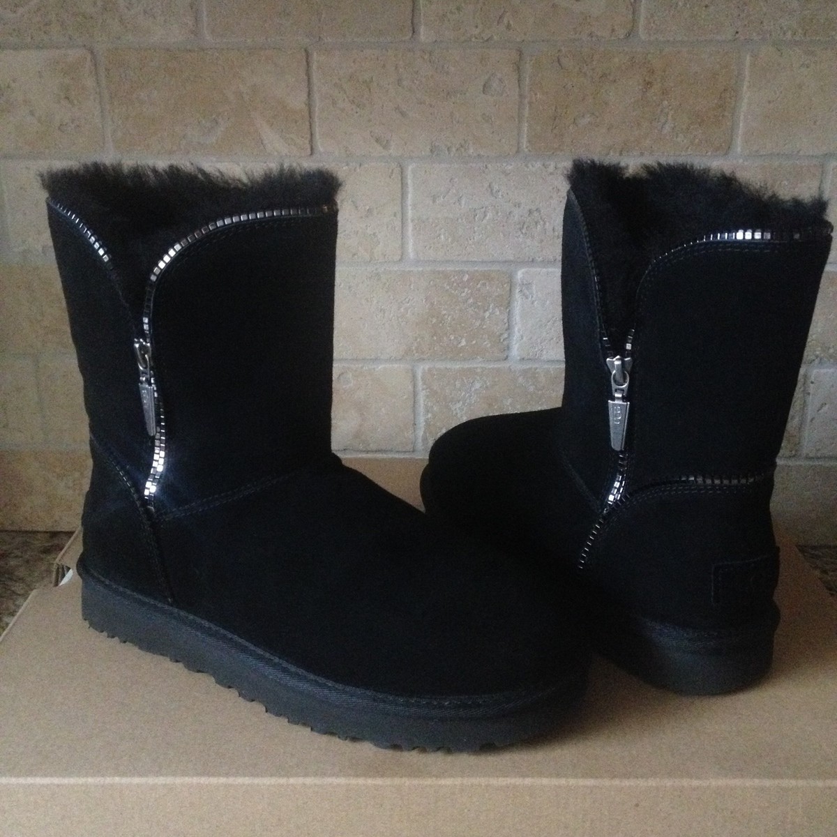 UGG Classic Short Florence Black Suede Sheepskin Winter Boots Size