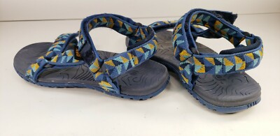 teva hurricane 3 sandals