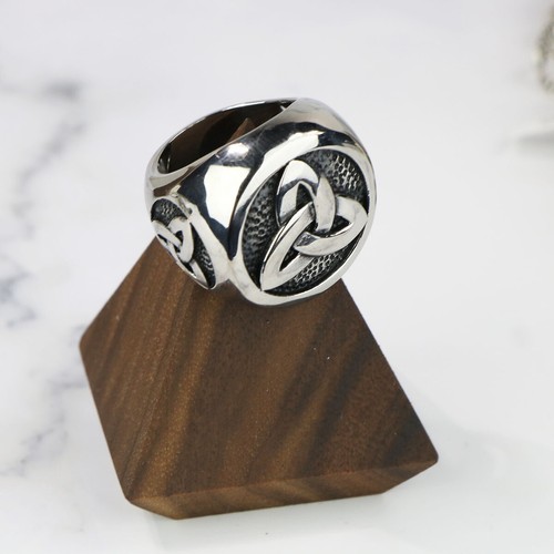 Triple Triquetra Stainless Steel Ring* - Picture 6 of 9