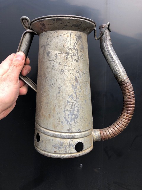 Vtg.The Huffman 1/2 gal. liquid oil can Dayton Ohio push ...