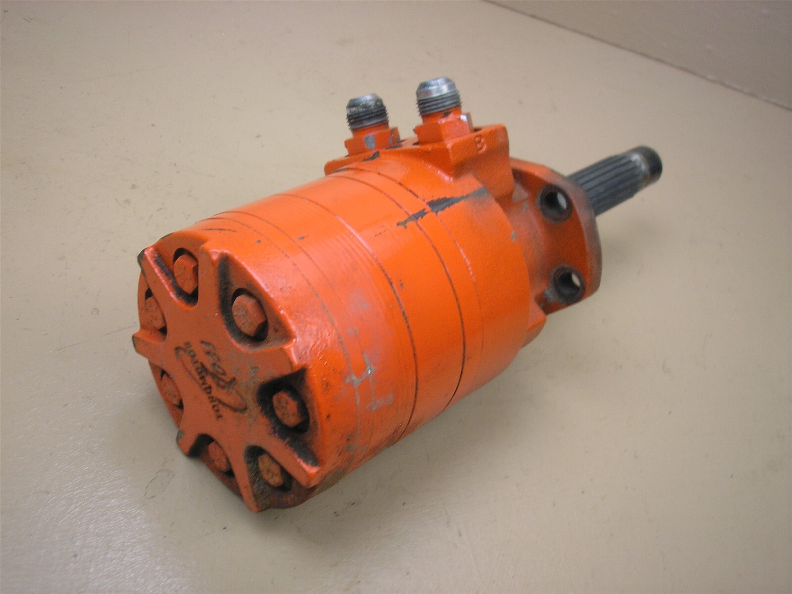 Case Ingersoll 446 444 448 4016 4018 4020 Tractor Hydraulic Drive Motor
