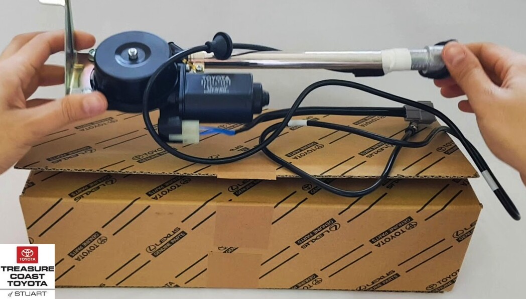 NEW OEM TOYOTA 91-1997 LAND CRUISER FJ80 FZJ8 POWER ANTENNA NEW OEM TOYOTA 91-1997 LAND CRUISER FJ80 FZJ8 POWER ANTENNA