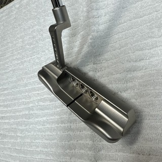 putter scotty cameron newport 35"