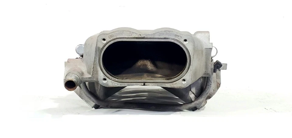 Chevrolet Express 3500 2021 2024 colector de admisión OEM con riel de combustible gasolina 6,6 L Foto 3 de 4