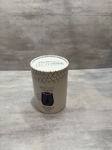 New Brumate Uncork’d 14 Oz Wine Tumbler. Dark Aura Barefoot Wines Engraved - Picture 6 of 9