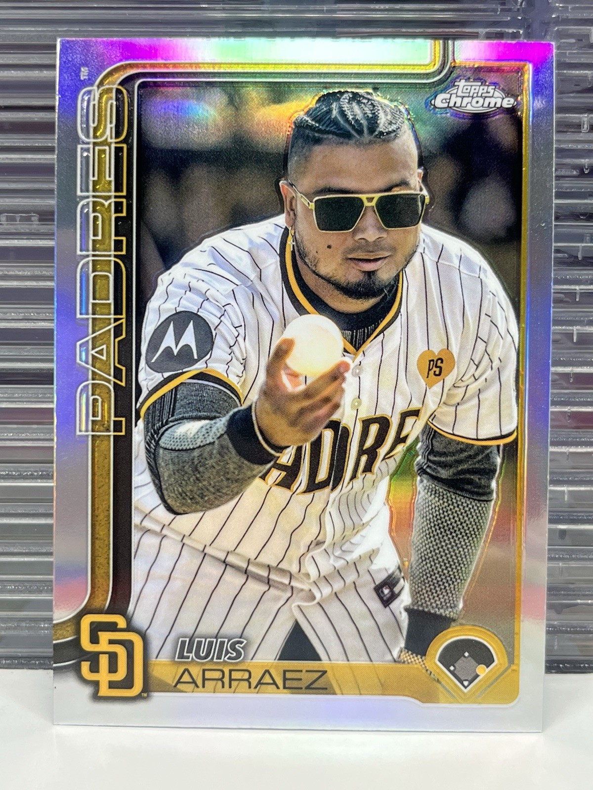 2025 Topps Chrome #216 Luis Arraez Image Variation Refractor