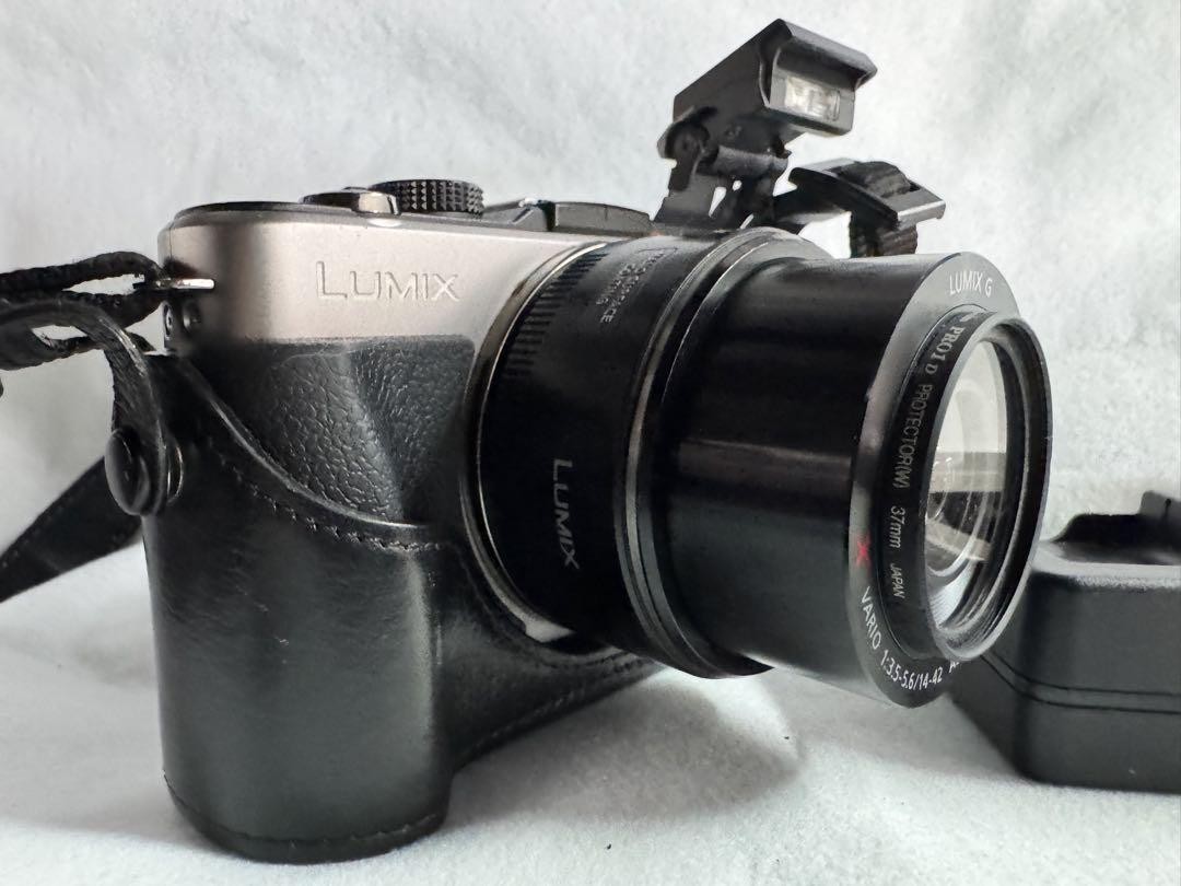 Panasonic LUMIX DMC-GX1 14-42mmレンズ付き Panasonic LUMIX DMC-GX1 with 14-42mm lens | eBay
