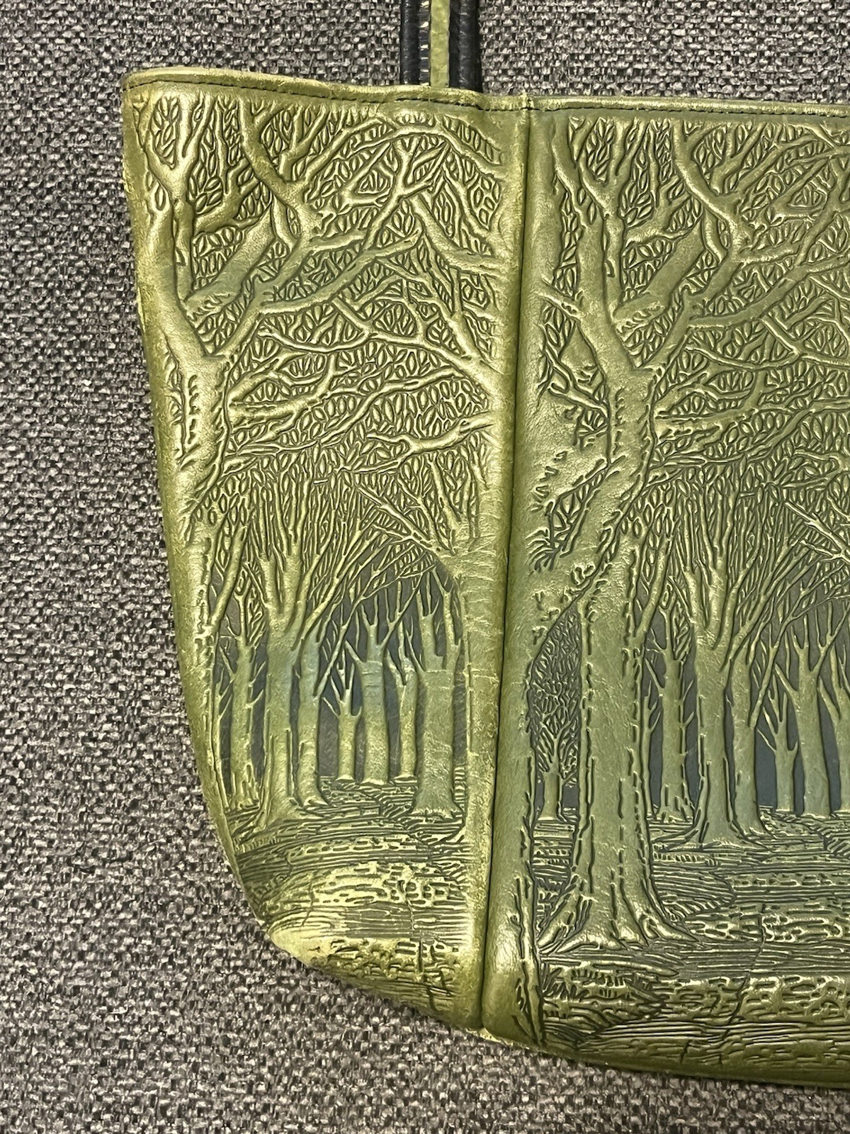 Picture 3 of 19