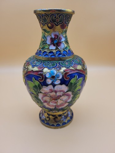 Vaso smaltato cloisonné 6" tono oro fiori rosa - Foto 1 di 11