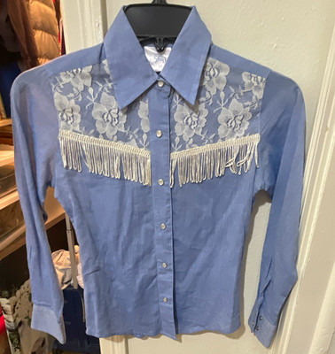 Lore Mae Girl s M (7/8) Blue Western Button-Up Shirt Floral Lace Yoke Fringe