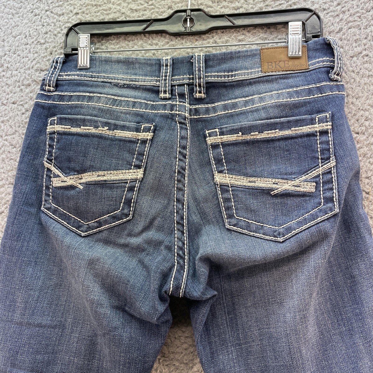 BUCKLE BKE Size 29 Harper RN#75720 denim jeans