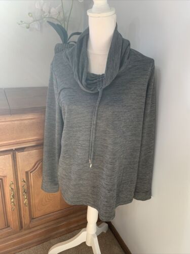 Weekends By Chicos Size 0/Small Sweatshirt Gray