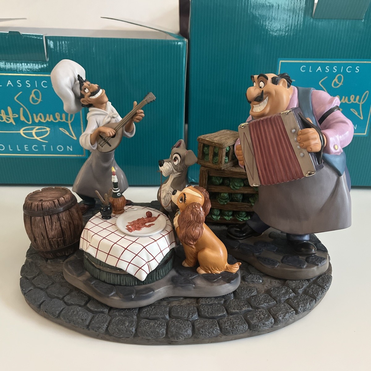 ディズニー WDCC わんわん物語 レディとトランプ、トニー