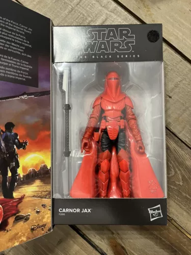 Hasbro Star Wars Crimson Empire Carnor Jax Black Series Imperial Guard Royal