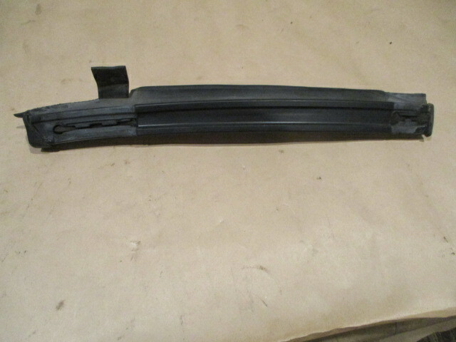 Ferrari 348, 355 Spider - RH Front Roof Rubber/Gasket - P/N 63633000