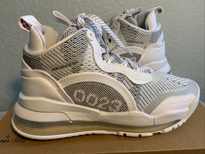 jordan aerospace 720 jcrd white