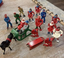 Large lot of VINTAGE 1930's BARCLAY CAST IRON ICE SKATERS
