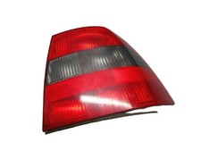 Rückleuchte Rücklicht rechts für OPEL VECTRA B (36_) 2.0I 16V 90568052